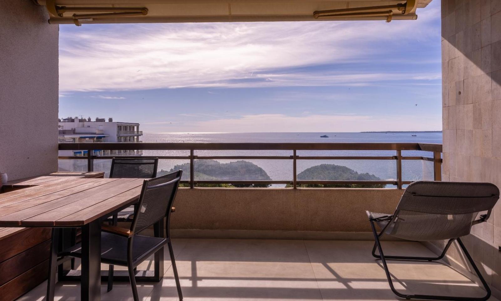 Apartment Center Bay Luxueux Avec Vue 6 Eme Etage *